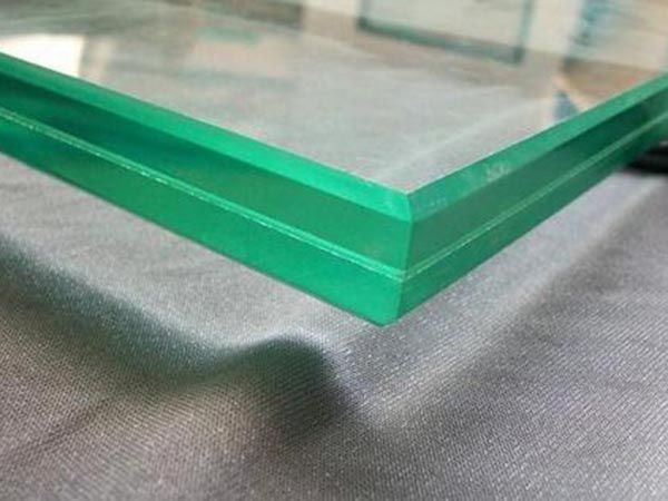 夾膠玻璃
